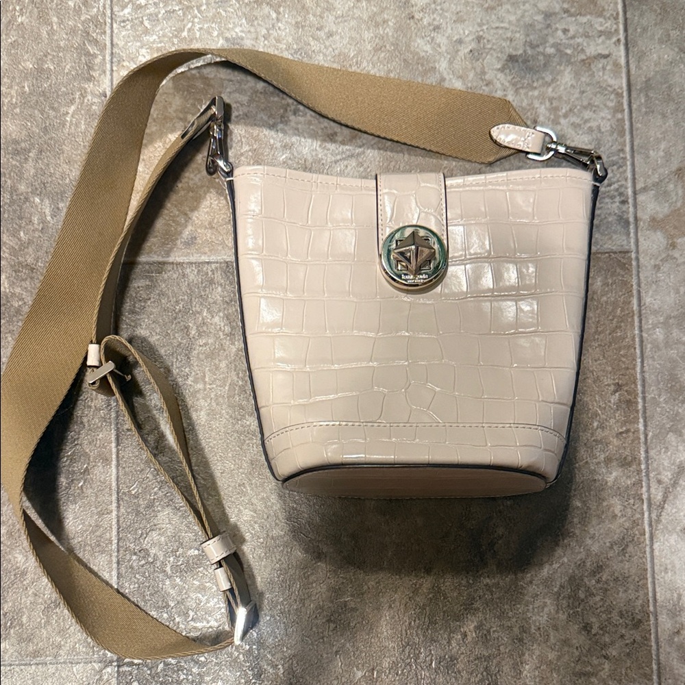 Kate Spade New York Mini Audrey Bucket Bag